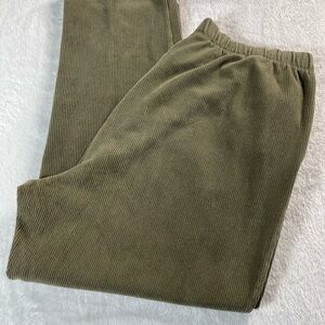 Lands' End Large Corduroy Comfy/Casual Pull On Sage Green Pants Women’s